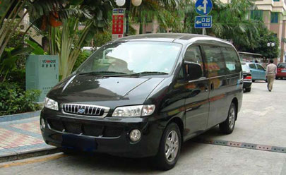 成都租商務(wù)車(chē)-瑞風(fēng)